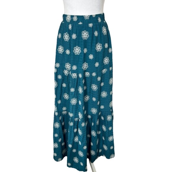 Pink Lily Size Small Lined Tiered Maxi Skirt Green Embroidered - Picture 1 of 11